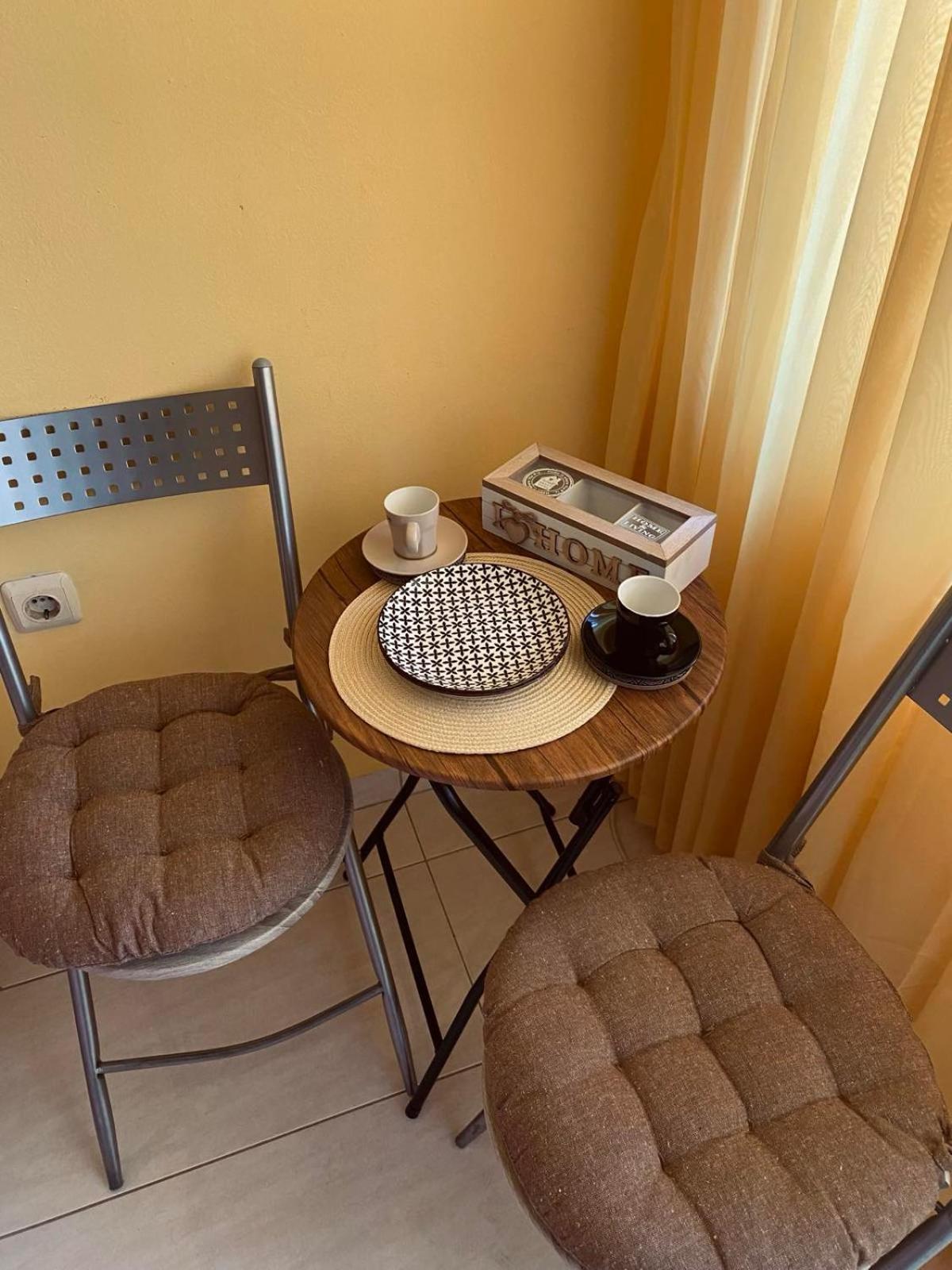 Ferienwohnung Apartamenti Ivaia Warna Exterior foto
